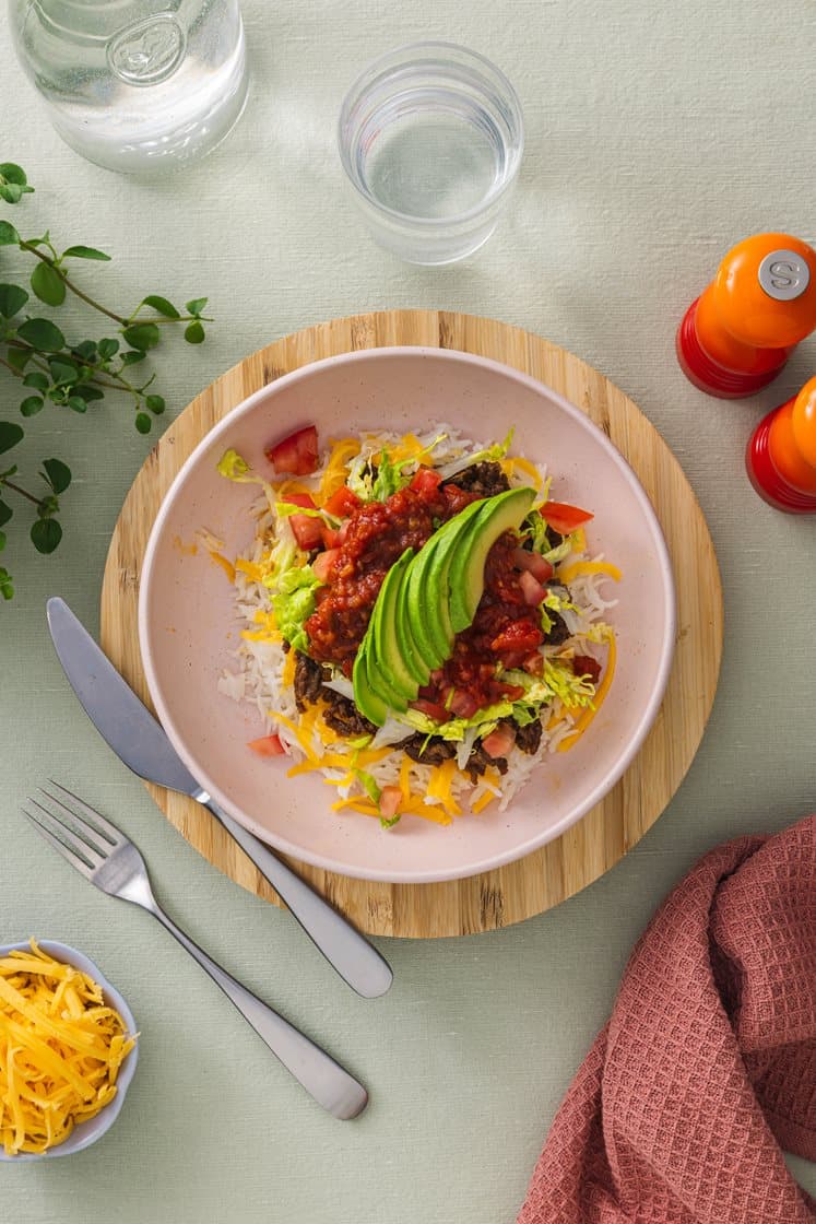 Okinawa taco rice med salsa