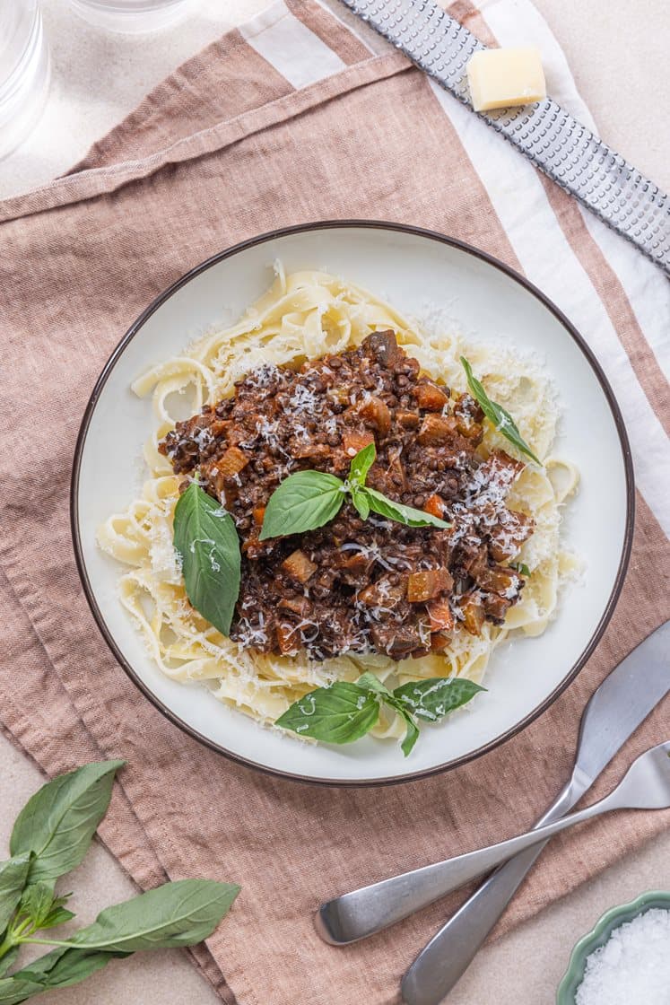 Beluga bolognese med frisk fettucine
